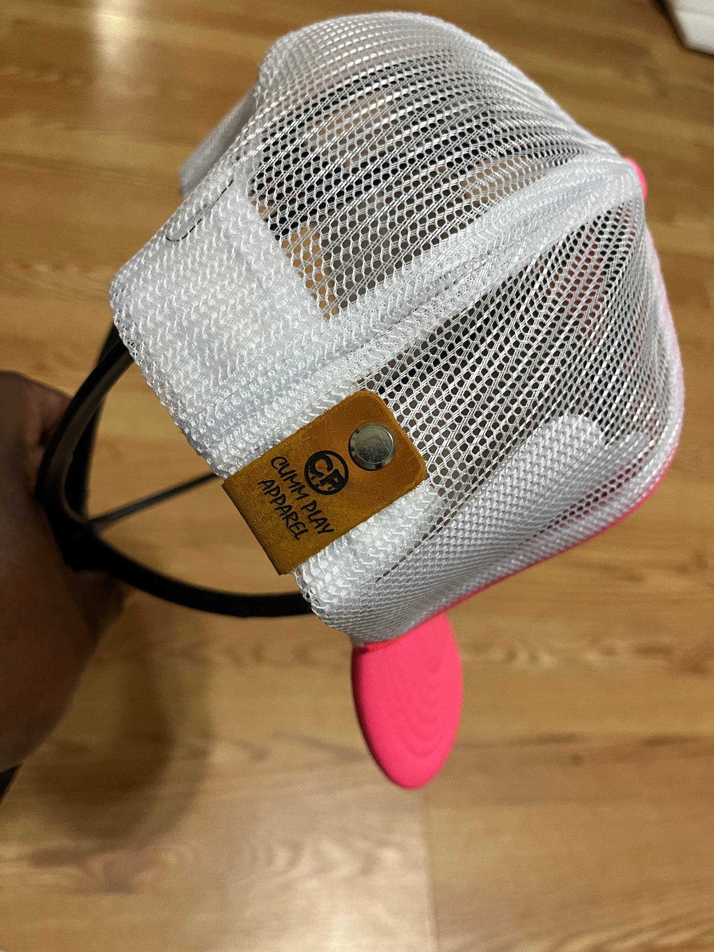 Pettieologist Pink/Wht