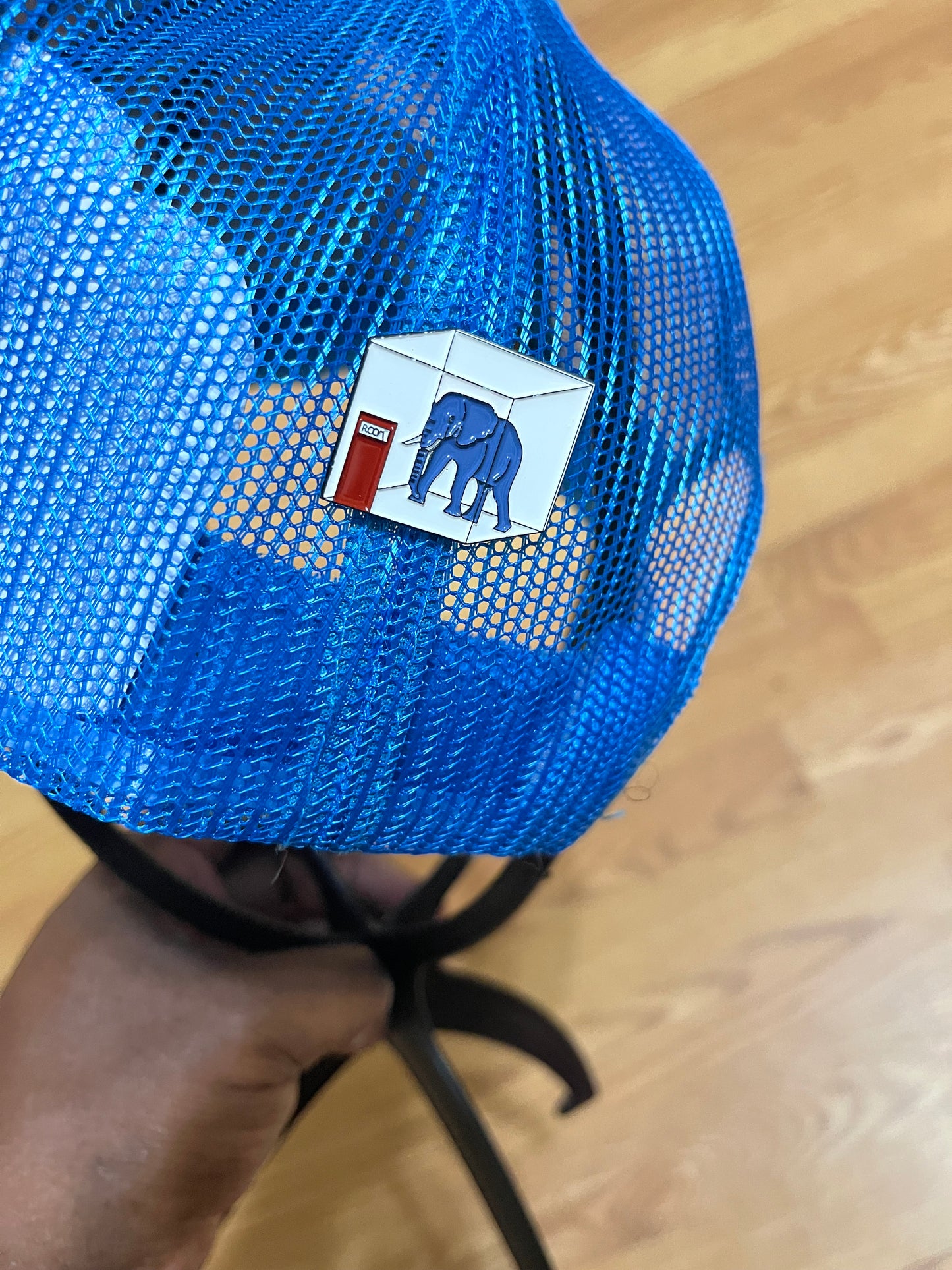 Pettieologist Blue/Blk